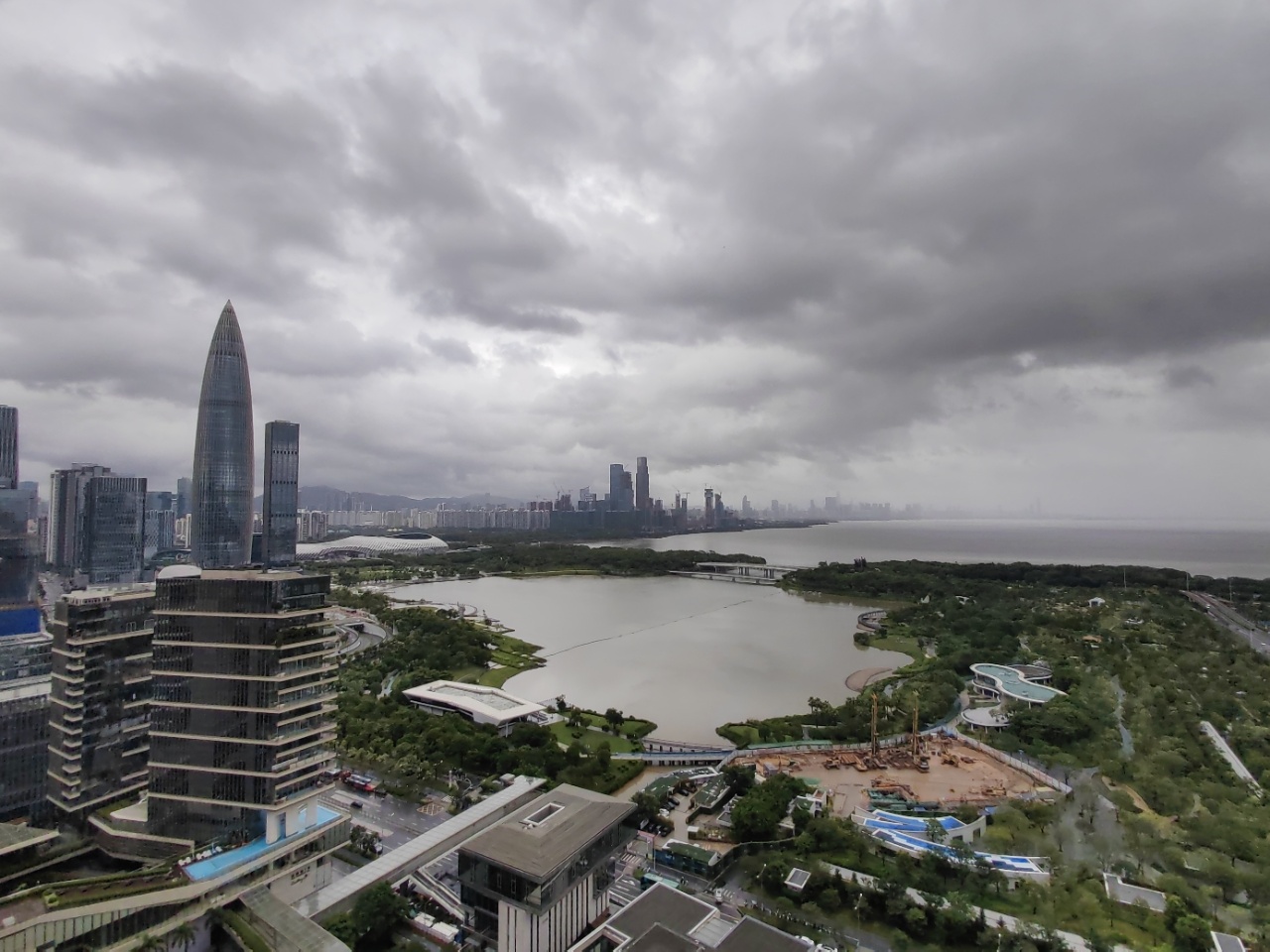 深圳湾1号 313平！